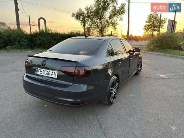 Серый Фольксваген Джетта, объемом двигателя 1.78 л и пробегом 161 тыс. км за 13500 $, фото 15 на Automoto.ua
