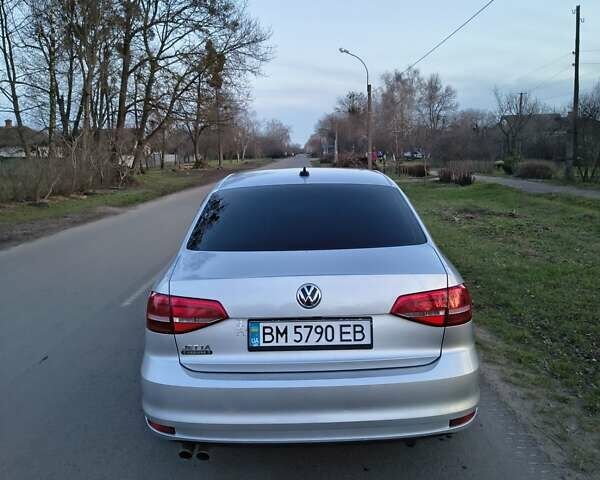 Сірий Фольксваген Джетта, об'ємом двигуна 2 л та пробігом 175 тис. км за 9000 $, фото 2 на Automoto.ua