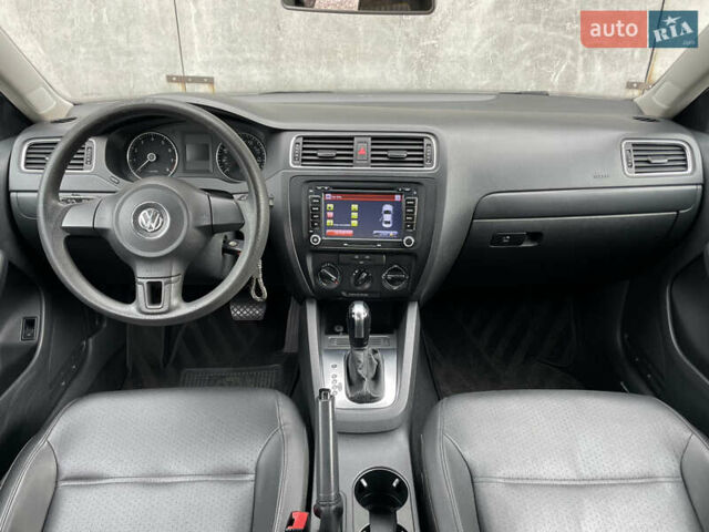 Серый Фольксваген Джетта, объемом двигателя 1.8 л и пробегом 225 тыс. км за 7290 $, фото 23 на Automoto.ua