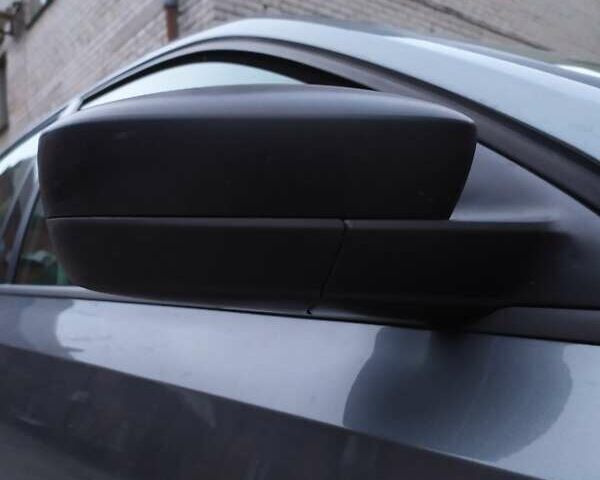 Серый Фольксваген Джетта, объемом двигателя 1.8 л и пробегом 127 тыс. км за 12100 $, фото 52 на Automoto.ua