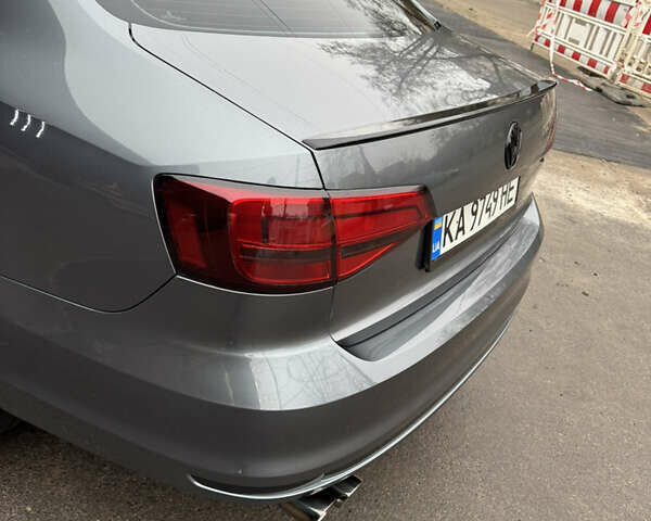 Серый Фольксваген Джетта, объемом двигателя 1.98 л и пробегом 188 тыс. км за 11500 $, фото 11 на Automoto.ua