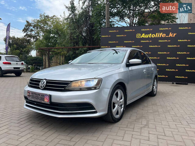 Сірий Фольксваген Джетта, об'ємом двигуна 2 л та пробігом 272 тис. км за 9900 $, фото 1 на Automoto.ua