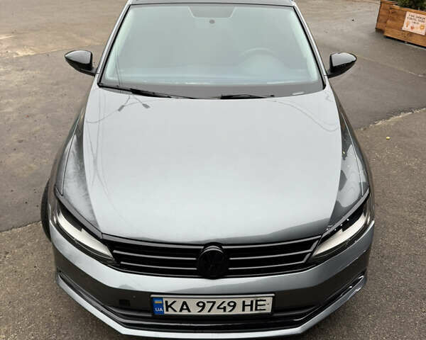 Серый Фольксваген Джетта, объемом двигателя 1.98 л и пробегом 188 тыс. км за 11500 $, фото 3 на Automoto.ua