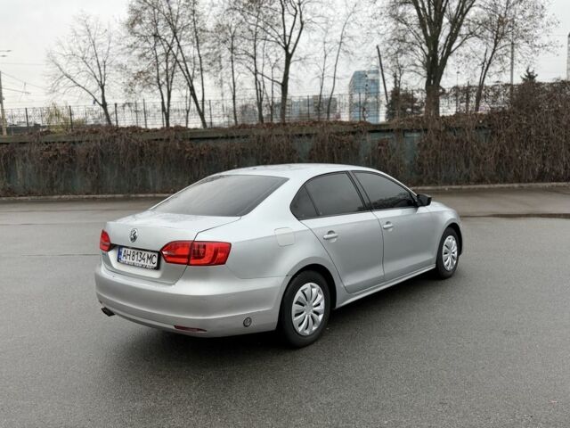 Сірий Фольксваген Джетта, об'ємом двигуна 2 л та пробігом 182 тис. км за 6200 $, фото 2 на Automoto.ua