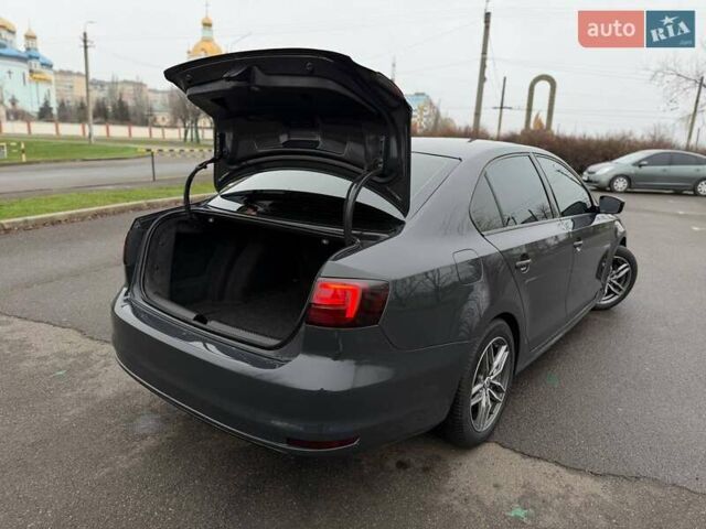 Сірий Фольксваген Джетта, об'ємом двигуна 1.8 л та пробігом 178 тис. км за 11000 $, фото 29 на Automoto.ua
