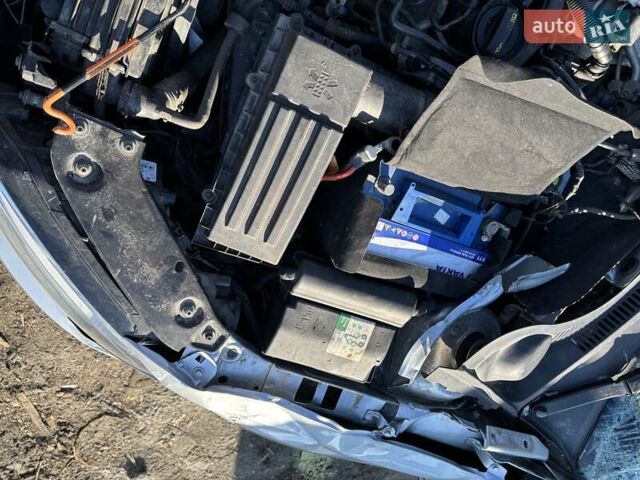 Сірий Фольксваген Джетта, об'ємом двигуна 1.97 л та пробігом 170 тис. км за 2799 $, фото 22 на Automoto.ua