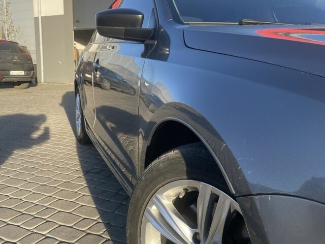 Серый Фольксваген Джетта, объемом двигателя 2 л и пробегом 118 тыс. км за 9400 $, фото 4 на Automoto.ua