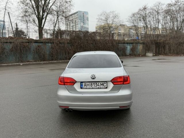 Сірий Фольксваген Джетта, об'ємом двигуна 2 л та пробігом 182 тис. км за 6200 $, фото 3 на Automoto.ua