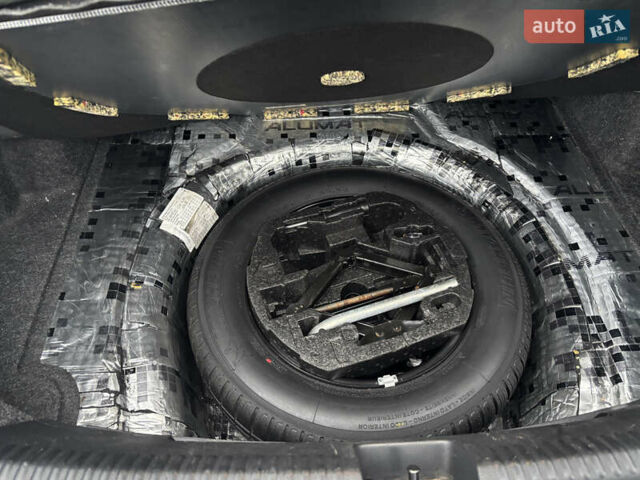 Сірий Фольксваген Джетта, об'ємом двигуна 1.97 л та пробігом 230 тис. км за 10800 $, фото 33 на Automoto.ua