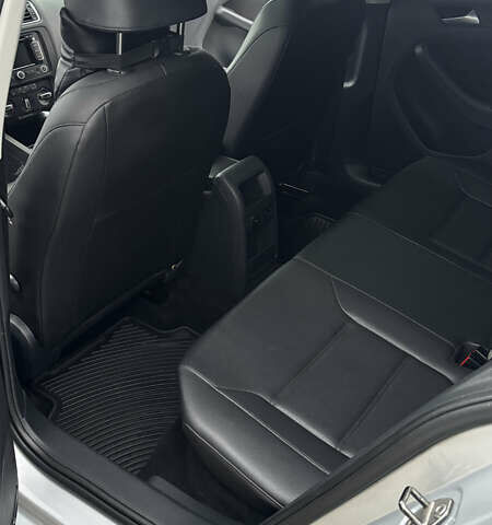 Сірий Фольксваген Джетта, об'ємом двигуна 1.97 л та пробігом 230 тис. км за 10800 $, фото 20 на Automoto.ua