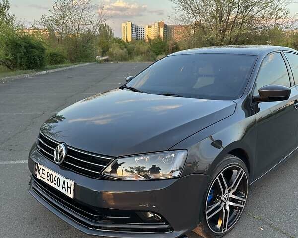 Серый Фольксваген Джетта, объемом двигателя 1.78 л и пробегом 161 тыс. км за 13500 $, фото 11 на Automoto.ua