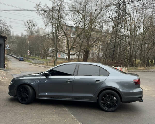 Серый Фольксваген Джетта, объемом двигателя 1.98 л и пробегом 188 тыс. км за 11500 $, фото 16 на Automoto.ua