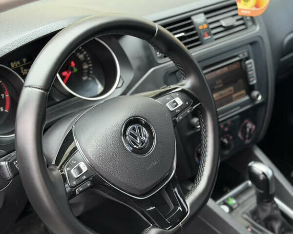 Сірий Фольксваген Джетта, об'ємом двигуна 1.98 л та пробігом 229 тис. км за 8450 $, фото 8 на Automoto.ua