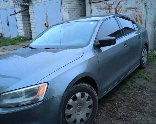 Сірий Фольксваген Джетта, об'ємом двигуна 2 л та пробігом 280 тис. км за 9000 $, фото 1 на Automoto.ua