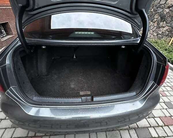 Сірий Фольксваген Джетта, об'ємом двигуна 1.98 л та пробігом 130 тис. км за 8600 $, фото 8 на Automoto.ua