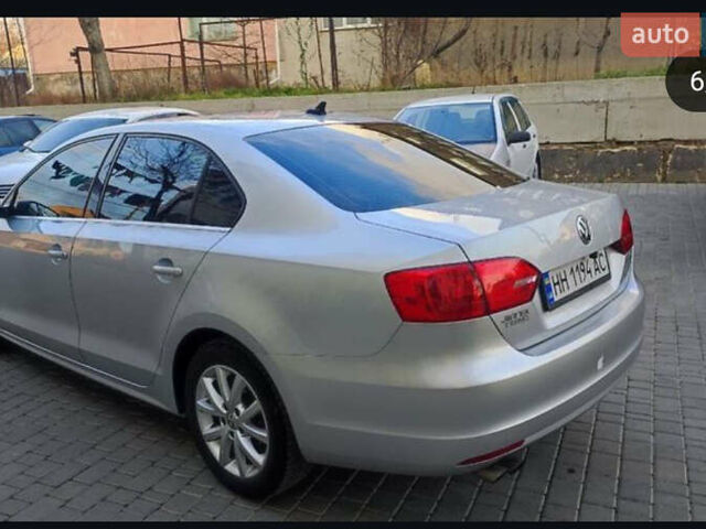 Серый Фольксваген Джетта, объемом двигателя 1.8 л и пробегом 200 тыс. км за 8100 $, фото 4 на Automoto.ua