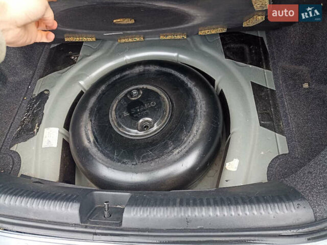 Серый Фольксваген Джетта, объемом двигателя 2 л и пробегом 107 тыс. км за 7500 $, фото 13 на Automoto.ua