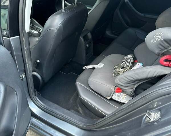 Сірий Фольксваген Джетта, об'ємом двигуна 1.97 л та пробігом 130 тис. км за 11499 $, фото 11 на Automoto.ua