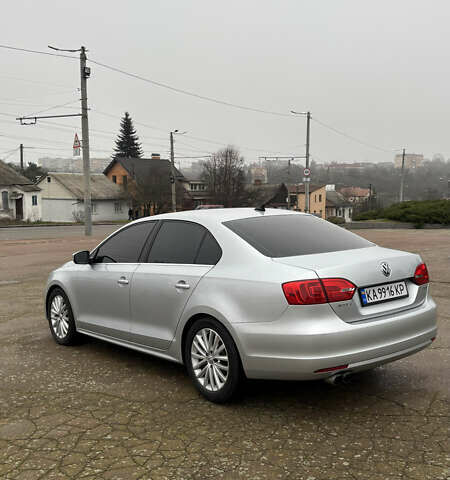 Сірий Фольксваген Джетта, об'ємом двигуна 1.97 л та пробігом 230 тис. км за 10800 $, фото 3 на Automoto.ua