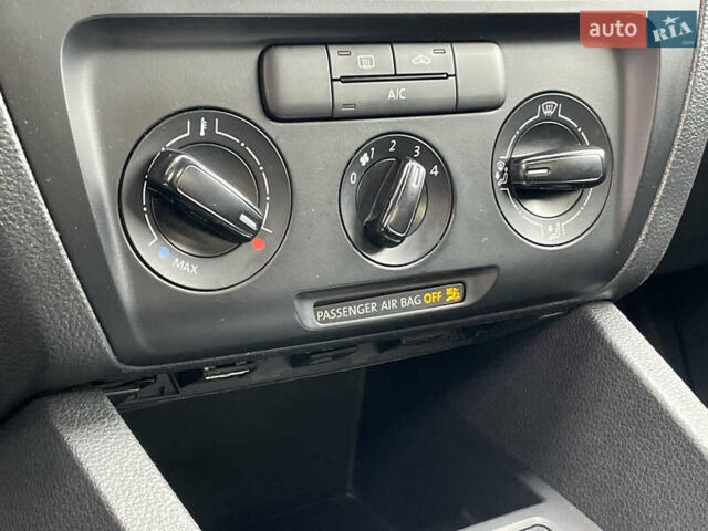 Серый Фольксваген Джетта, объемом двигателя 1.8 л и пробегом 225 тыс. км за 7290 $, фото 15 на Automoto.ua