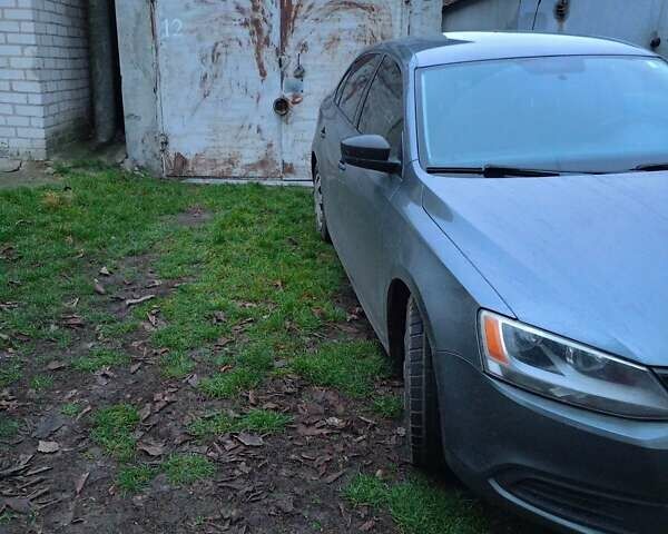 Сірий Фольксваген Джетта, об'ємом двигуна 2 л та пробігом 280 тис. км за 9000 $, фото 2 на Automoto.ua