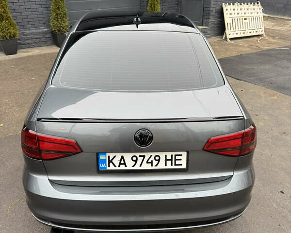 Серый Фольксваген Джетта, объемом двигателя 1.98 л и пробегом 188 тыс. км за 11500 $, фото 10 на Automoto.ua