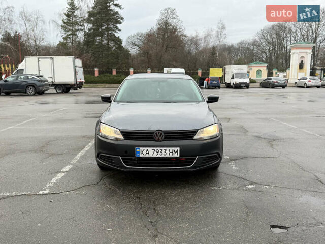 Серый Фольксваген Джетта, объемом двигателя 2 л и пробегом 107 тыс. км за 7500 $, фото 5 на Automoto.ua