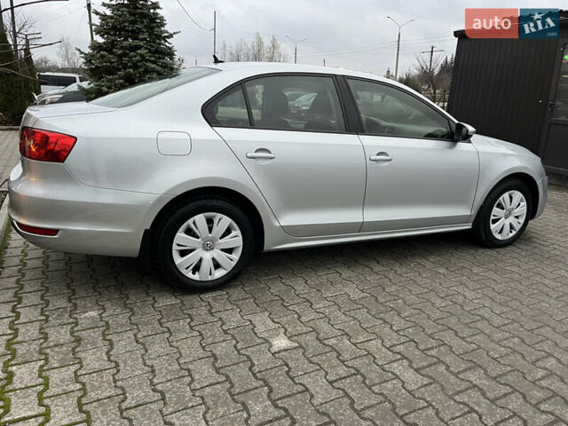 Серый Фольксваген Джетта, объемом двигателя 2 л и пробегом 127 тыс. км за 11900 $, фото 4 на Automoto.ua