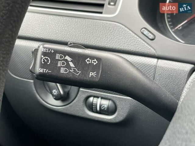 Серый Фольксваген Джетта, объемом двигателя 1.8 л и пробегом 225 тыс. км за 7490 $, фото 16 на Automoto.ua