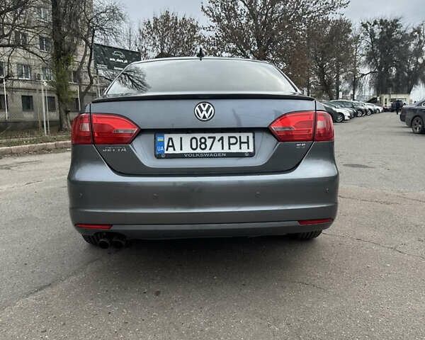 Сірий Фольксваген Джетта, об'ємом двигуна 1.8 л та пробігом 186 тис. км за 8600 $, фото 4 на Automoto.ua