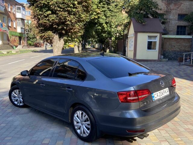 Серый Фольксваген Джетта, объемом двигателя 2 л и пробегом 140 тыс. км за 10500 $, фото 4 на Automoto.ua