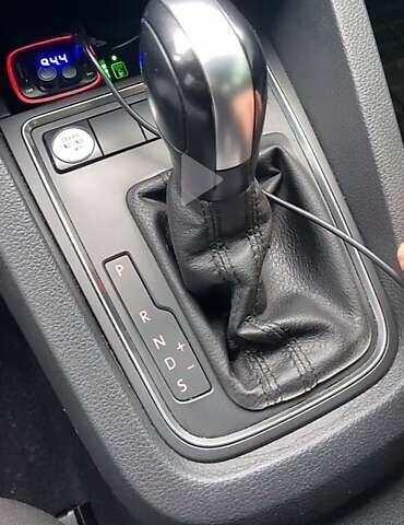 Серый Фольксваген Джетта, объемом двигателя 2 л и пробегом 93 тыс. км за 10500 $, фото 9 на Automoto.ua