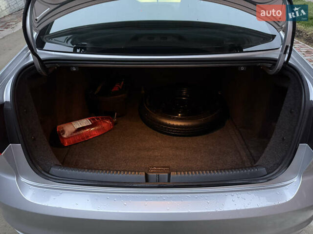 Сірий Фольксваген Джетта, об'ємом двигуна 1.98 л та пробігом 229 тис. км за 8450 $, фото 13 на Automoto.ua