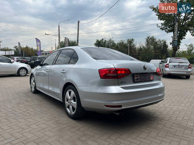 Сірий Фольксваген Джетта, об'ємом двигуна 2 л та пробігом 272 тис. км за 9900 $, фото 7 на Automoto.ua