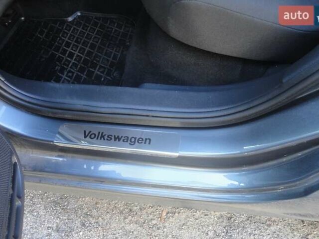 Серый Фольксваген Джетта, объемом двигателя 1.8 л и пробегом 127 тыс. км за 12100 $, фото 27 на Automoto.ua