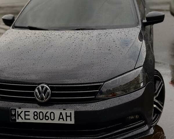 Серый Фольксваген Джетта, объемом двигателя 1.78 л и пробегом 161 тыс. км за 13500 $, фото 1 на Automoto.ua