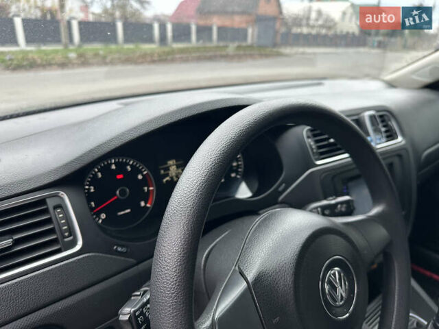 Серый Фольксваген Джетта, объемом двигателя 1.8 л и пробегом 228 тыс. км за 6999 $, фото 26 на Automoto.ua
