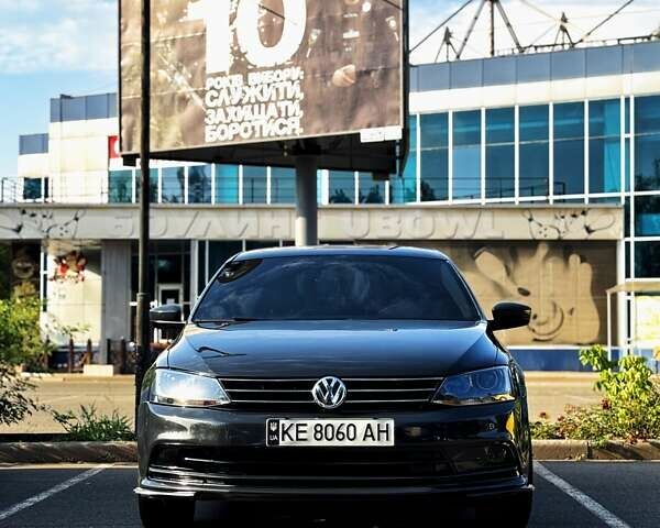 Серый Фольксваген Джетта, объемом двигателя 1.78 л и пробегом 161 тыс. км за 13500 $, фото 3 на Automoto.ua