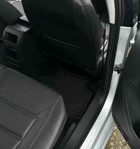 Сірий Фольксваген Джетта, об'ємом двигуна 1.97 л та пробігом 230 тис. км за 10800 $, фото 21 на Automoto.ua