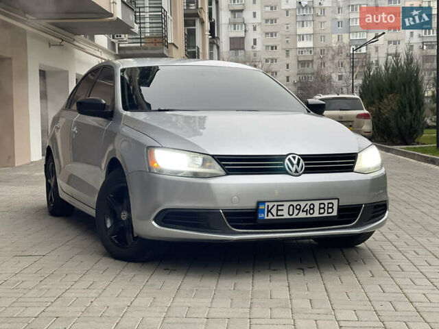 Серый Фольксваген Джетта, объемом двигателя 1.98 л и пробегом 180 тыс. км за 8900 $, фото 2 на Automoto.ua