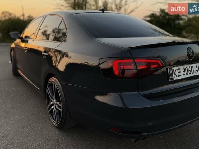 Серый Фольксваген Джетта, объемом двигателя 1.78 л и пробегом 161 тыс. км за 13500 $, фото 7 на Automoto.ua