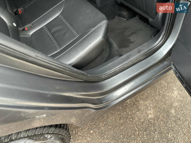 Серый Фольксваген Джетта, объемом двигателя 1.97 л и пробегом 260 тыс. км за 11000 $, фото 14 на Automoto.ua