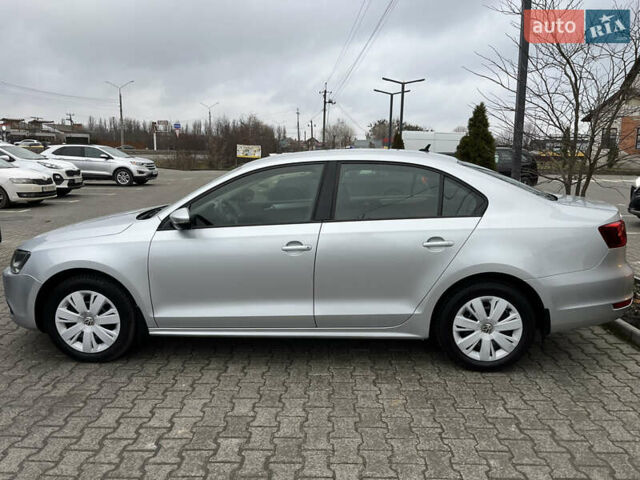 Серый Фольксваген Джетта, объемом двигателя 1.97 л и пробегом 127 тыс. км за 11999 $, фото 1 на Automoto.ua