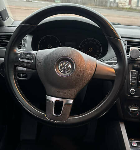 Сірий Фольксваген Джетта, об'ємом двигуна 1.97 л та пробігом 230 тис. км за 10800 $, фото 27 на Automoto.ua