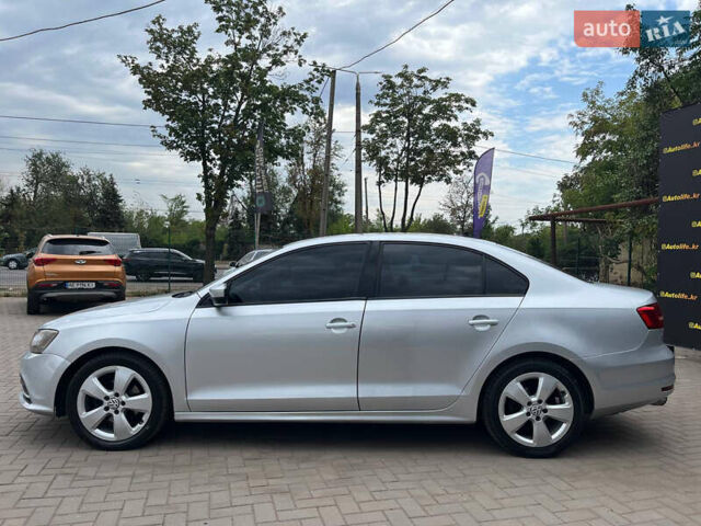 Сірий Фольксваген Джетта, об'ємом двигуна 2 л та пробігом 272 тис. км за 9900 $, фото 4 на Automoto.ua