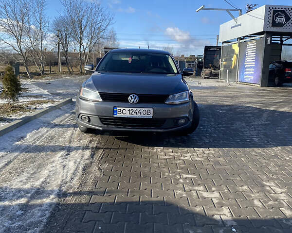 Сірий Фольксваген Джетта, об'ємом двигуна 1.9 л та пробігом 245 тис. км за 7500 $, фото 6 на Automoto.ua