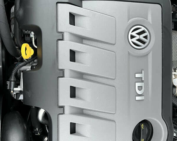 Серый Фольксваген Джетта, объемом двигателя 1.97 л и пробегом 127 тыс. км за 11999 $, фото 38 на Automoto.ua