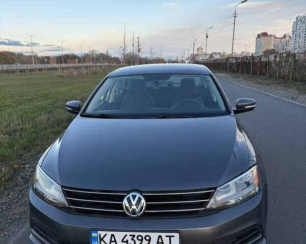 Сірий Фольксваген Джетта, об'ємом двигуна 2 л та пробігом 161 тис. км за 9800 $, фото 7 на Automoto.ua