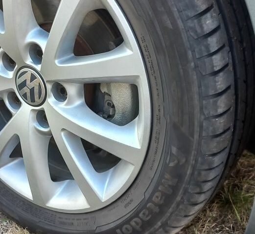 Серый Фольксваген Джетта, объемом двигателя 2 л и пробегом 270 тыс. км за 8300 $, фото 10 на Automoto.ua