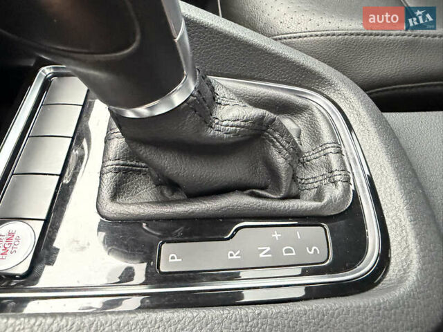 Сірий Фольксваген Джетта, об'ємом двигуна 2 л та пробігом 175 тис. км за 12499 $, фото 39 на Automoto.ua